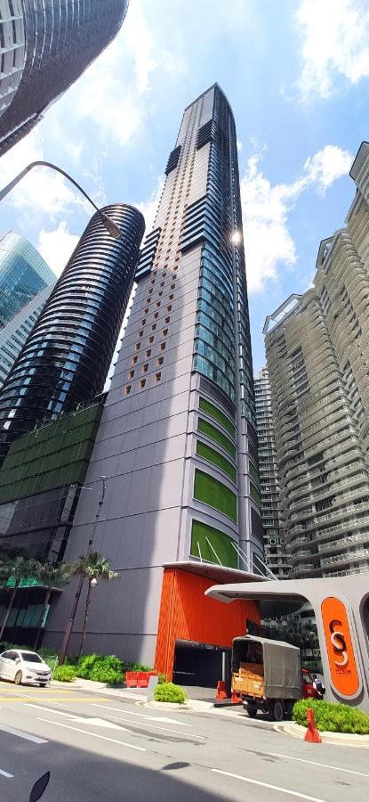 Sky Suites Klcc By Cobnb Kuala Lumpur Exterior foto